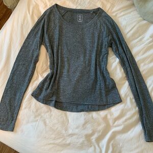 Grey Long-Sleeve Scoop Neck Top - Women's